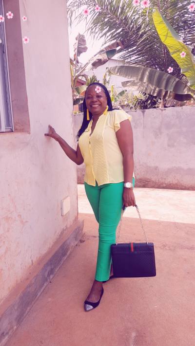 Charlotte 59 ans Yaoundé Cameroun