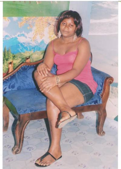 Jeanine 34 ans Yaounde 2 Cameroun