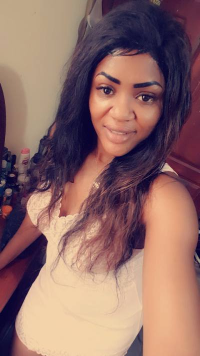 Jeanine 35 ans Yaounde 5 Cameroun