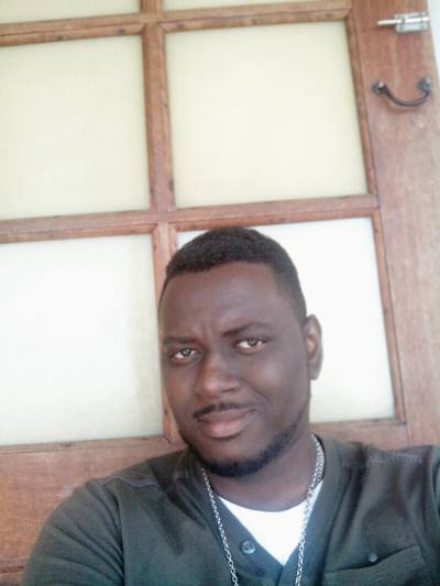 Allan 37 ans Le Marin Martinique