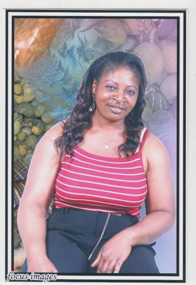Ida 67 ans Yaoundé Cameroun