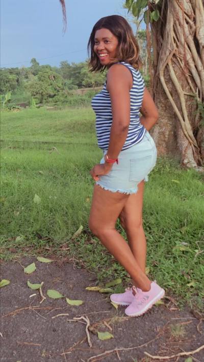 Milena 37 ans Yaoundé  Cameroun