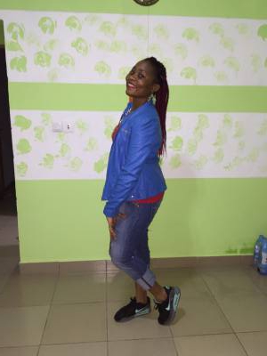 Angelike 31 Jahre Douala Kamerun