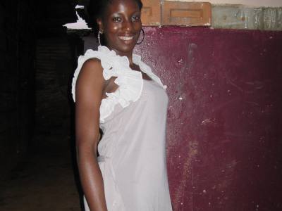 Vanessa 35 Jahre Centre Kamerun