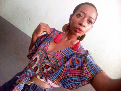 Cathy 32 ans Yaoundé Cameroun