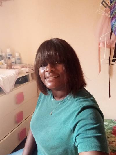 Eleanor 36 Jahre Douala  Cameroun