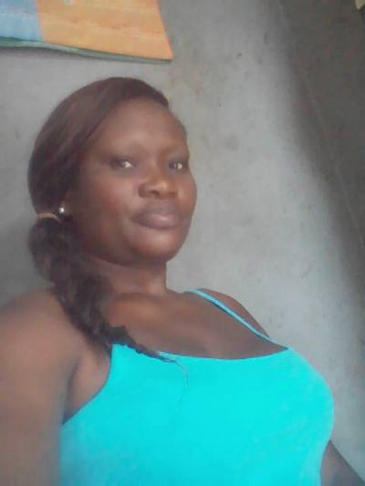 Daniella 38 ans Douala Cameroun