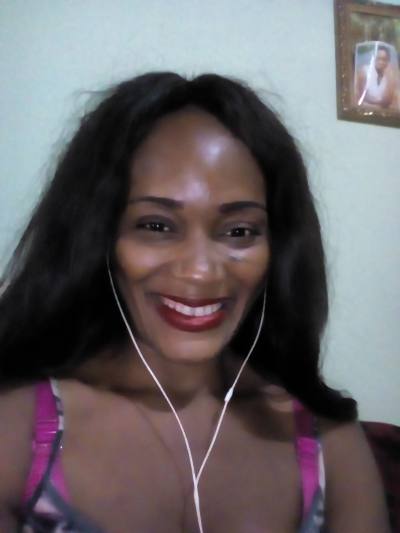 Madeleine 40 ans Yaoundé Cameroun