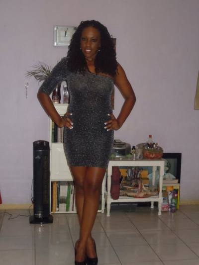 Muriel 41 ans Abidjan Côte d'Ivoire