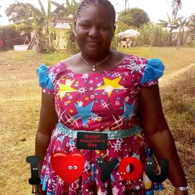 Hermine 45 ans Yaoundé  Cameroun