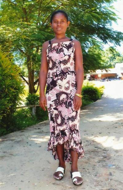 Eugenie 51 ans Sambava Madagascar