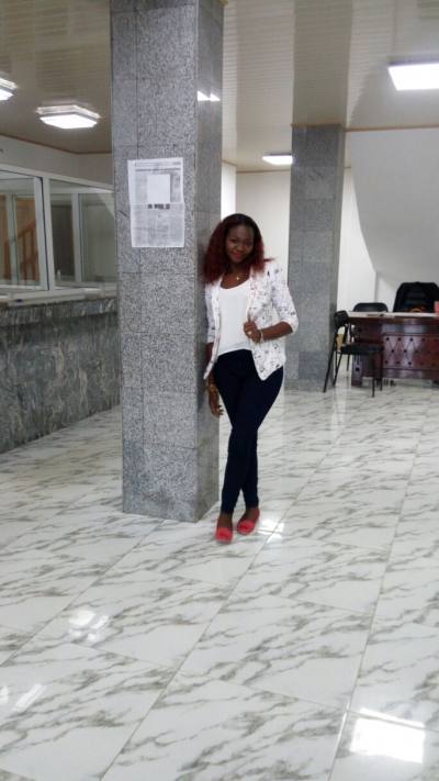 Alvine 33 ans Douala Cameroun