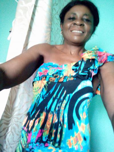 Helene 59 ans Douala Cameroun