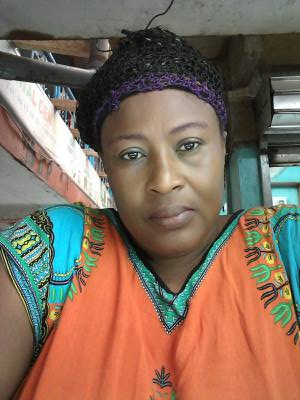 Roselyne 48 ans Yaounde Cameroun