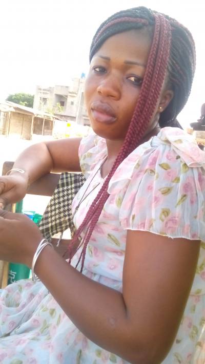 Isabelle 38 ans Cotonou Bénin
