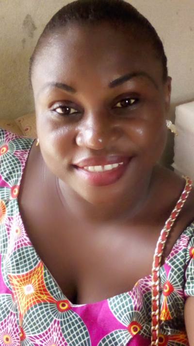 Sylvie 38 ans Autre Cameroun