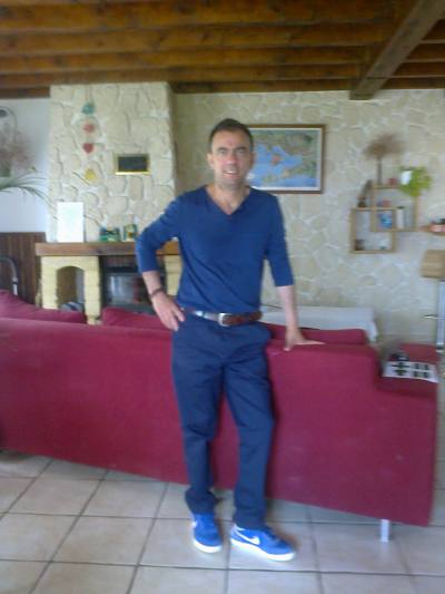 Paolo 59 years Montbrison France
