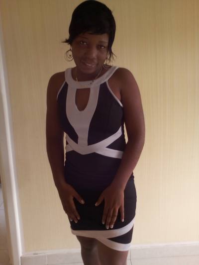 Sandra 34 ans Libreville Gabon