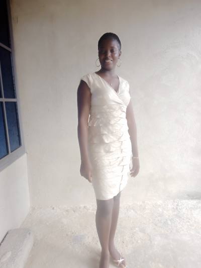 Mary 32 years Accra Ghana