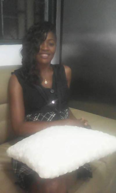 Marie 31 ans Soa Cameroun