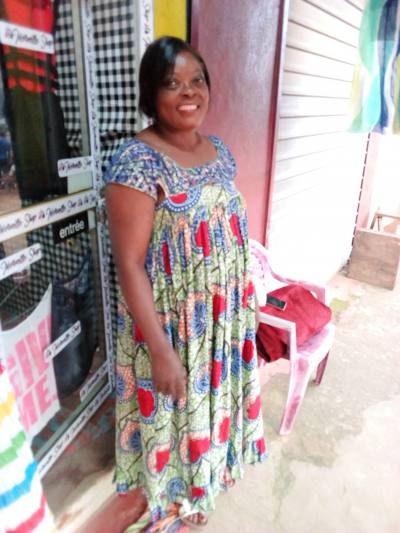 Jeannette 64 ans Douala Cameroun