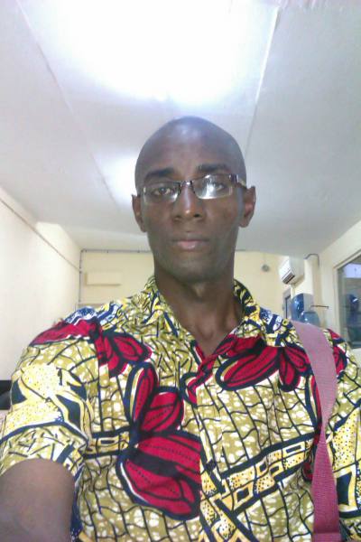 Carl 40 Jahre Douala Kamerun