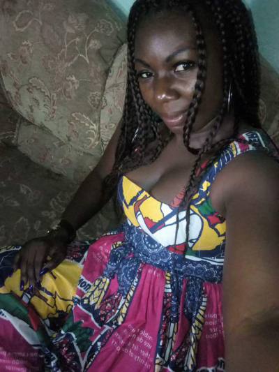 Mireille 35 ans Yaoundé Cameroun