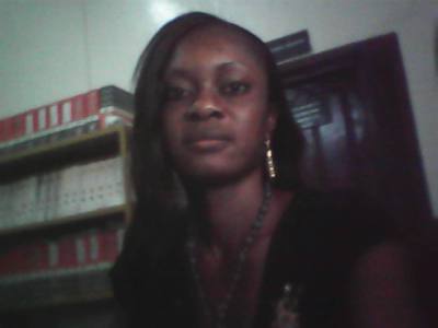Marie 42 Jahre Douala Kamerun
