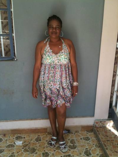 Amelia 55 ans Port Louis Maurice