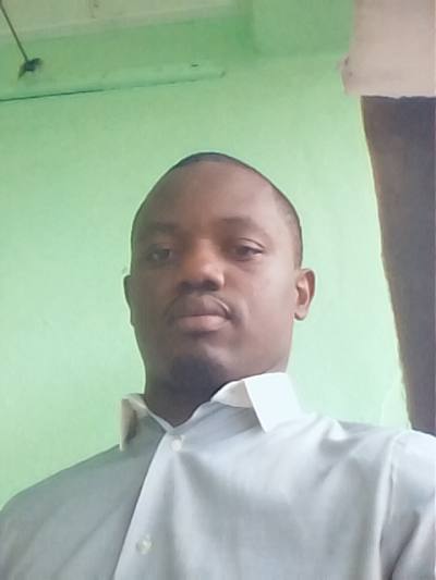 Henri 36 ans Yaoundé Cameroun