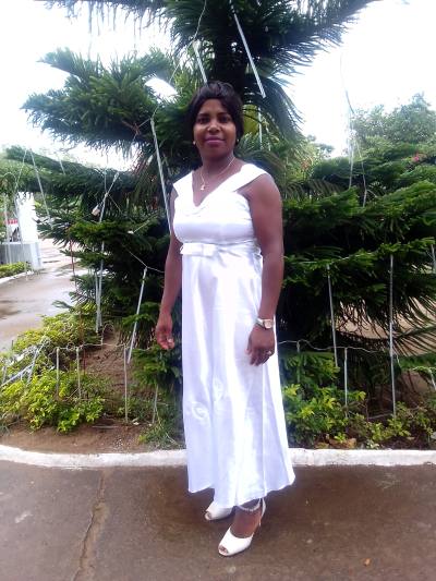 Cynthia 36 ans Sambava Madagascar