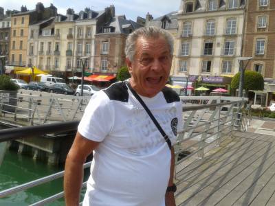 Roger 63 Jahre Cormeilles En Parisis Frankreich