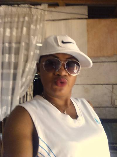 Daline 44 ans Yaoundé Cameroun