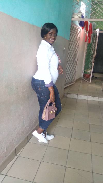 Clarisse 40 years Douala Cameroon