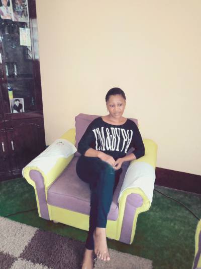 Carolle 41 ans Douala Cameroun