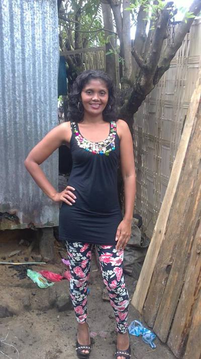 Carolline 49 ans Toamasina Madagascar