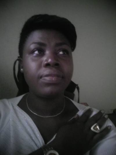 Marie paule 50 ans Douala Cameroun