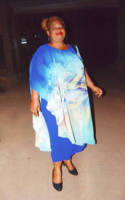 Marie 56 ans Yaounde  Cameroun