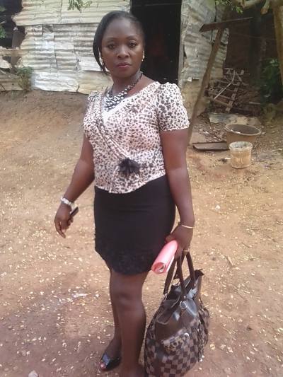 Recherche femme cameroun
