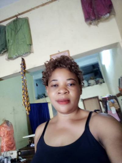 Juliette  54 years Yaoundé Cameroon