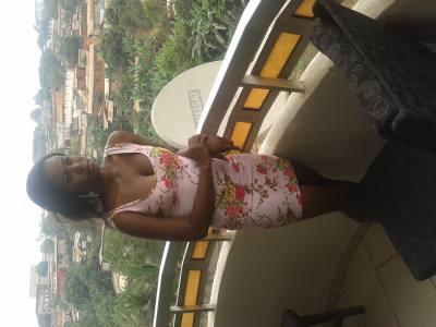 Christelle 39 ans Yaoundé Cameroun