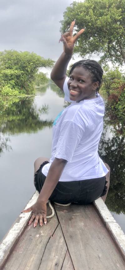Annie 24 ans Accra  Ghana