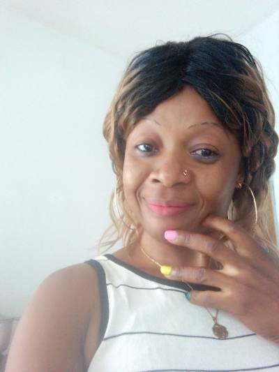 Noelle 38 ans Centre  Cameroun