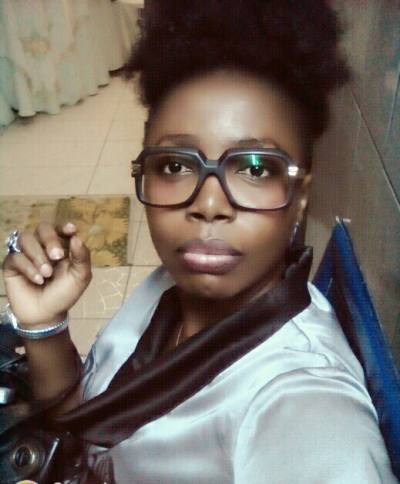 Claudia 38 ans Douala Cameroun