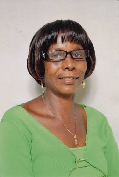 Eugenie 65 ans Soa Cameroun