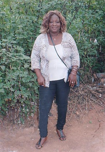Elise 53 Jahre Yaounde Centre Kamerun