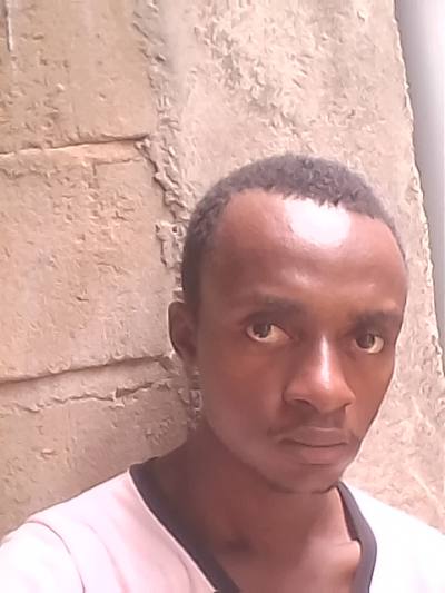 Chris 38 ans Douala Cameroun