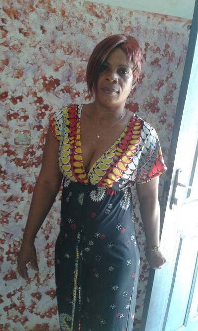 Judith 43 Jahre Yopougon Elfenbeinküste