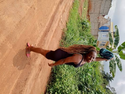 Vanelle 28 ans Yaoundé Cameroun