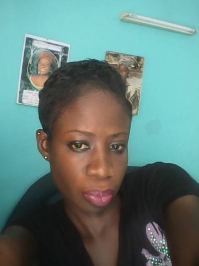 Clemence 38 ans Dakar Sénégal